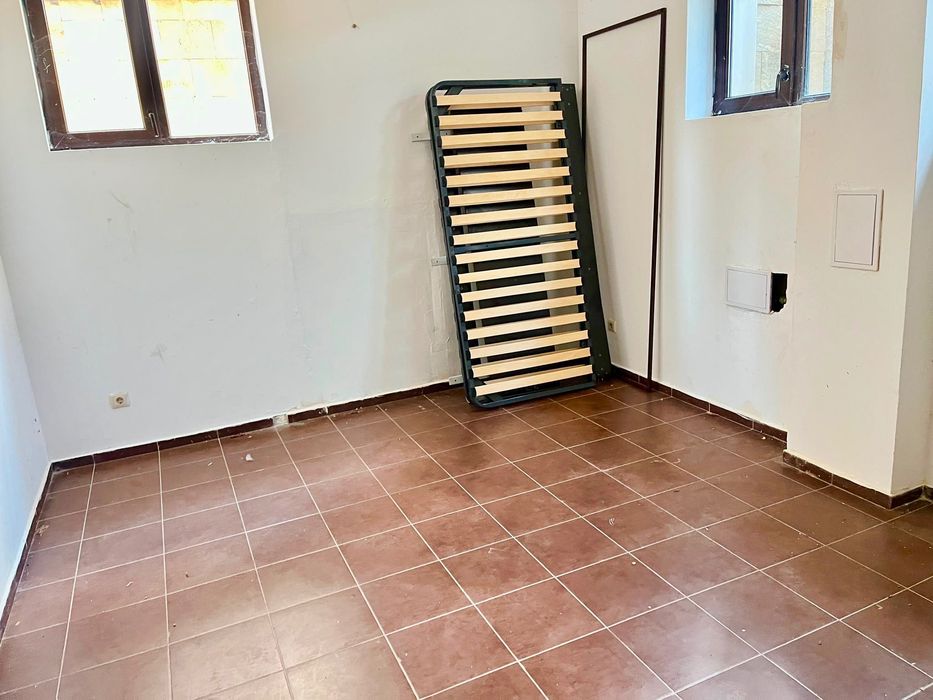 Продавам къща в комплекс Кошарица
