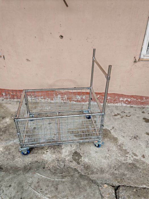 Продаётся тележка.