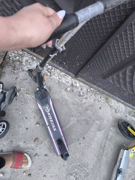 Продам самокат трюковой