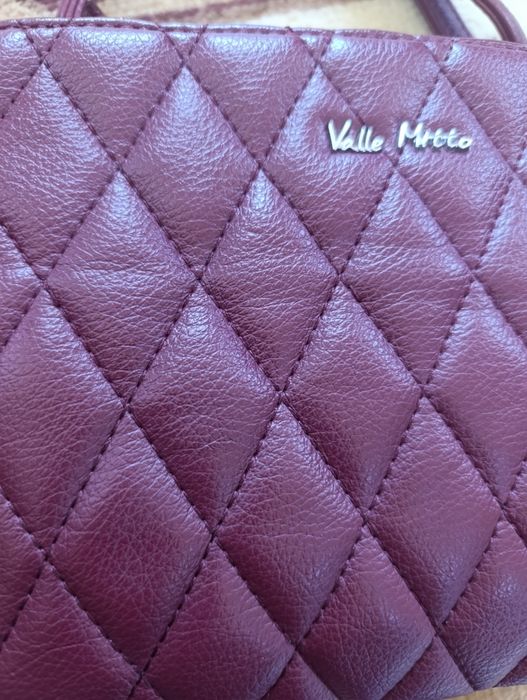 Продам кожаную сумочку