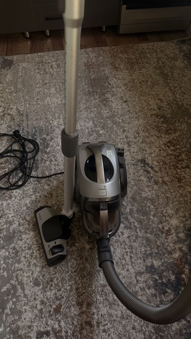 Пылесос LG Kompressor