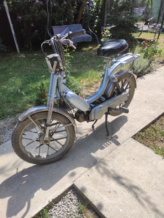 Moped Piaggio bravo