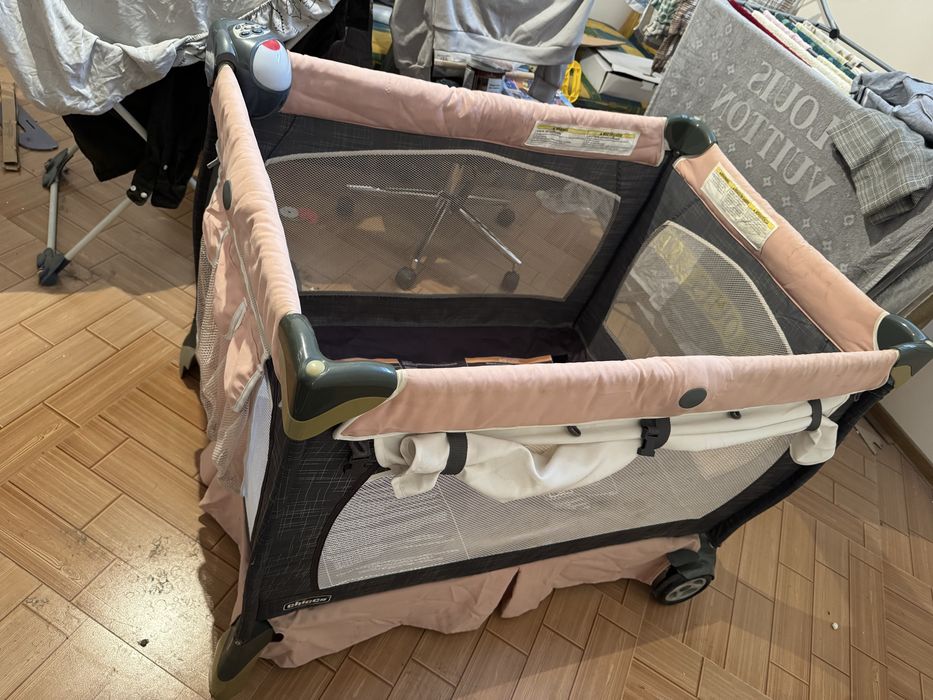 Продам детский манеж.