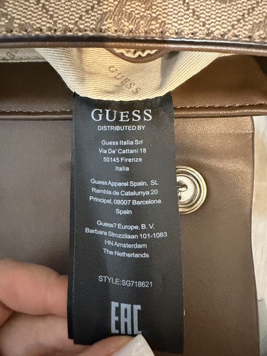 Geanta guess ca noua