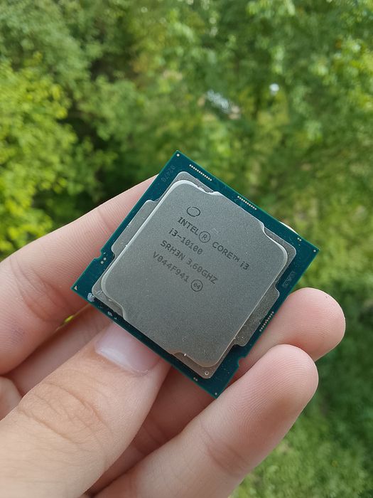 Процессор I3 10100