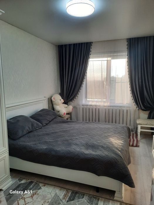 Продам спальный гарнитур