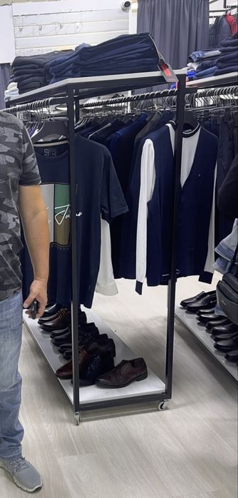 Рейл стойка с полкой