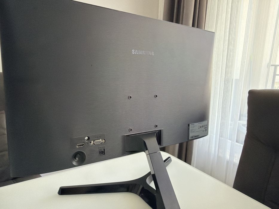 Samsung 24” Full HD монитор S24F356FHU HDMI
