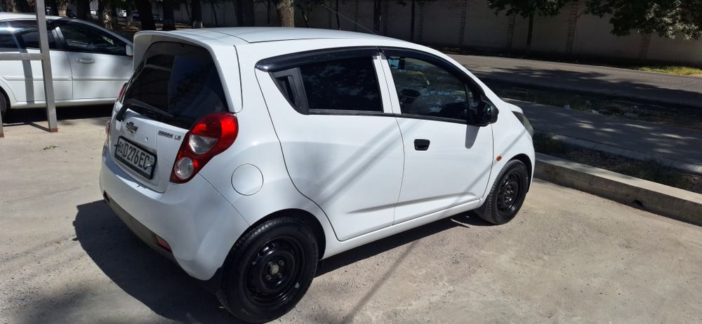 Spark 2 pozitsiya naqtga gengayam beriladi