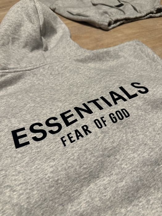 Essentials сив суичер