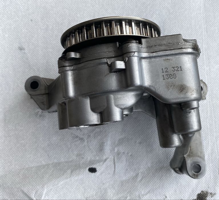 Pompa ulei 2.0 TDI CFHC 03L115105C – compatibilă VW Audi Skoda Seat