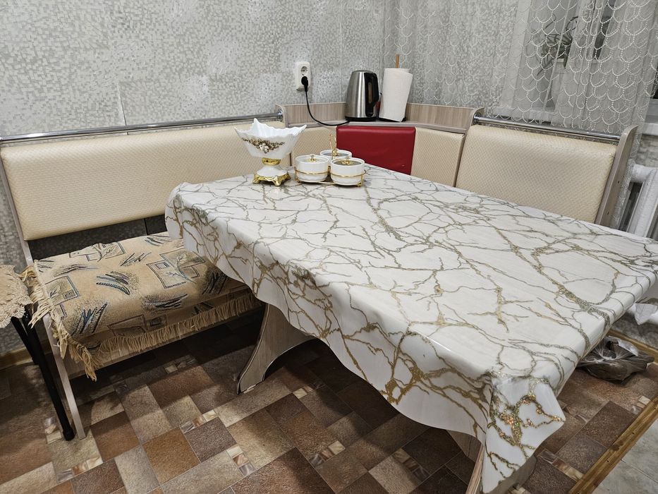 Продам обеденную зону