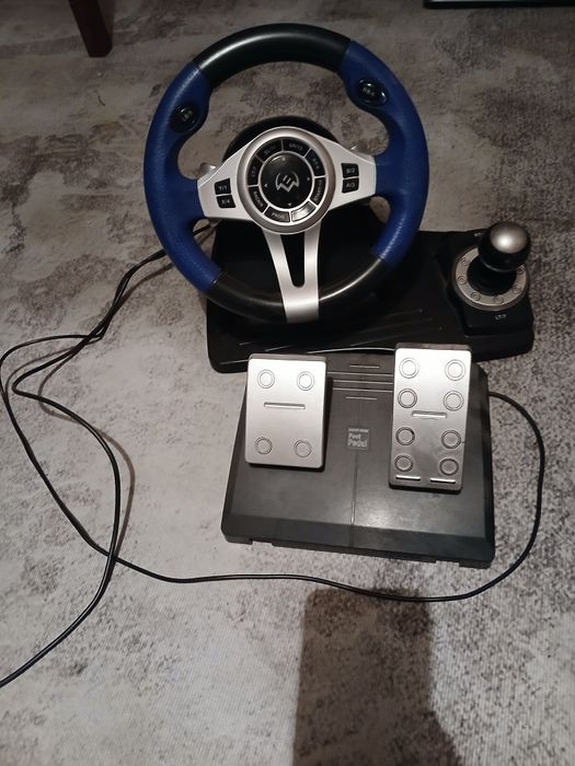 Игровой руль для пс или пк
