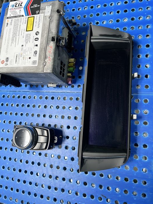 Navigatie mare navi nbt bmw f10 f11 f01 f02 lci f06 f12 f13