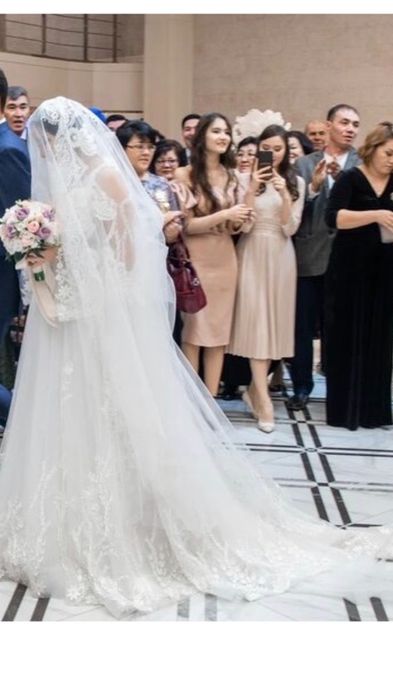 Платье свадебное