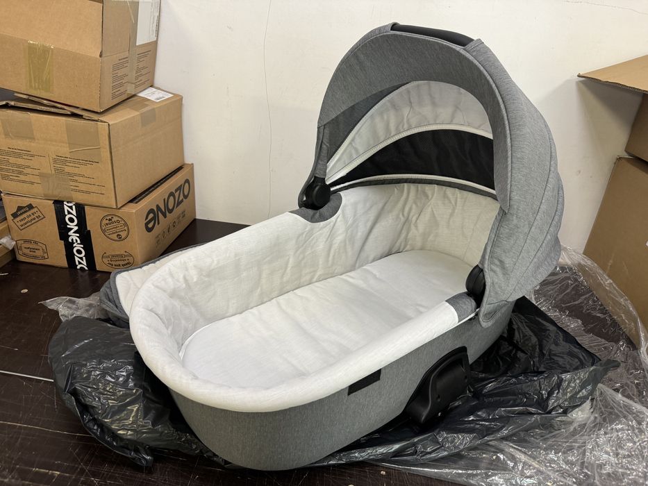 Бебешка количка 2 в 1 + кошче за автомобил