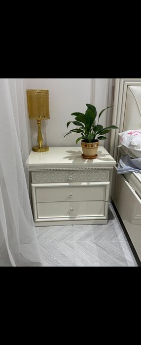 Премиальный спальный гарнитур