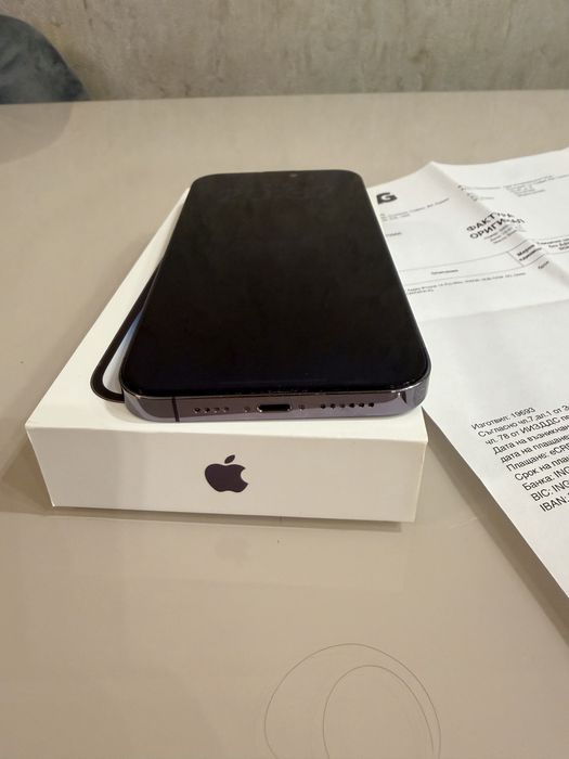 Продавам Apple IPhone 14 Pro Max 256 GB Deep Purple
