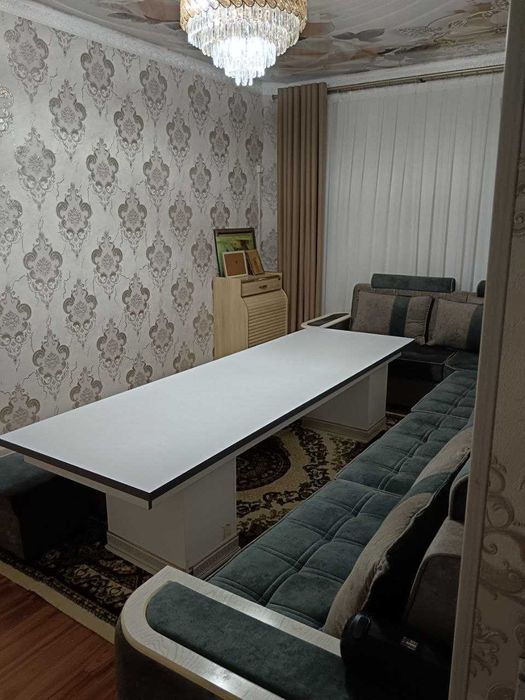 Олмазор тумани,  Тансикбоев 1., 4 хона, 4-этаж.  Kv sotiladi
76000