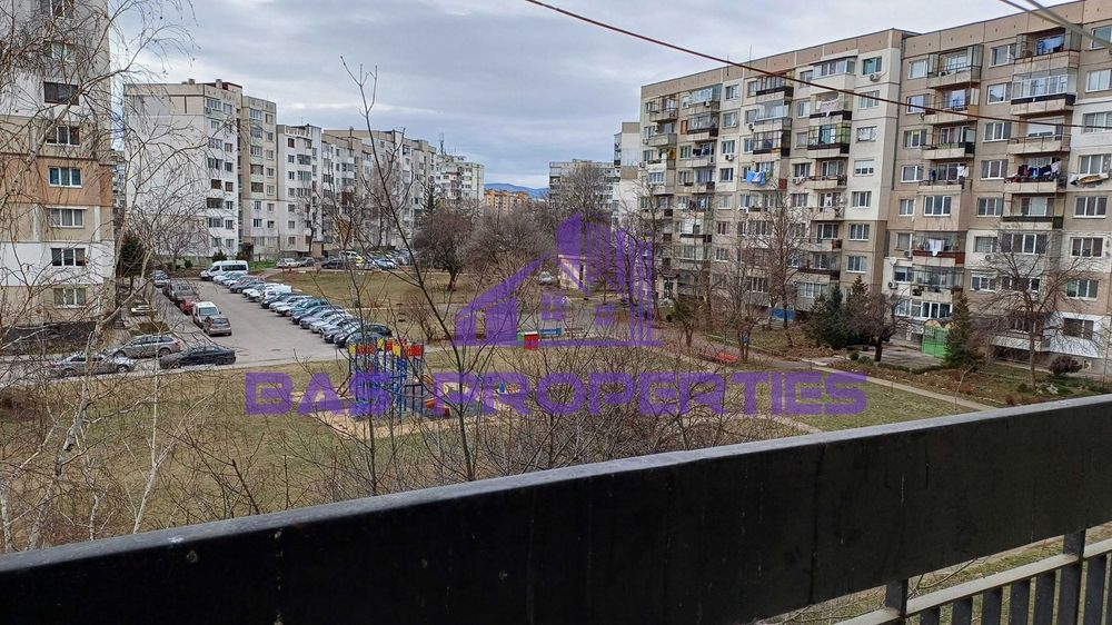 Дава се под наем Тристаен апартамент в София, Люлин 7 - 68 кв.м за 450 € - Снимка #11