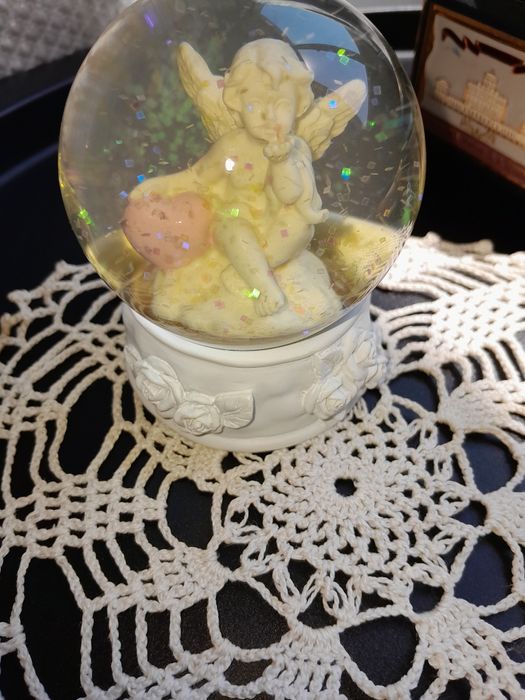 Антики винтидж всякакви