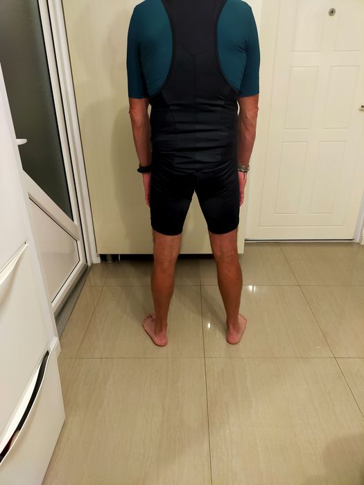 Vând costum bike GORE mărimea XL