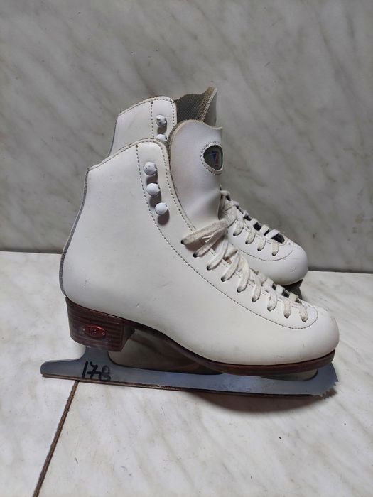 Patine gheata 178 patinaj Riedell profesionale marime 35,5-36 ( 23 cm)