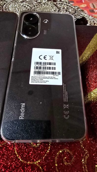 Realme 14x 5G 6/128GB  100 евро,  Redmi 13c 8/256GB 120евро