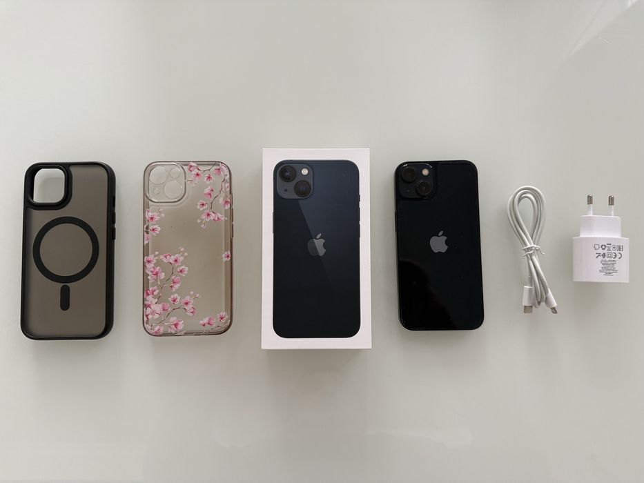 Iphone 13 (черный) 256Gb