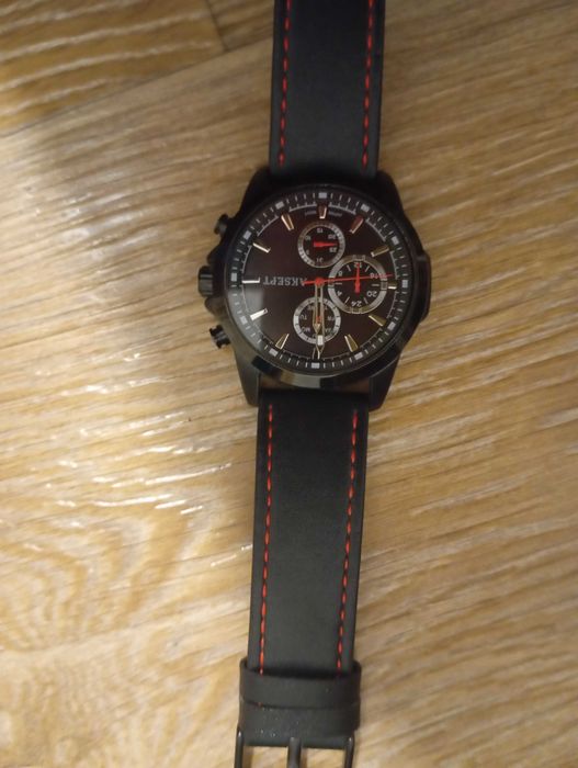 Мъжки часовник aksept