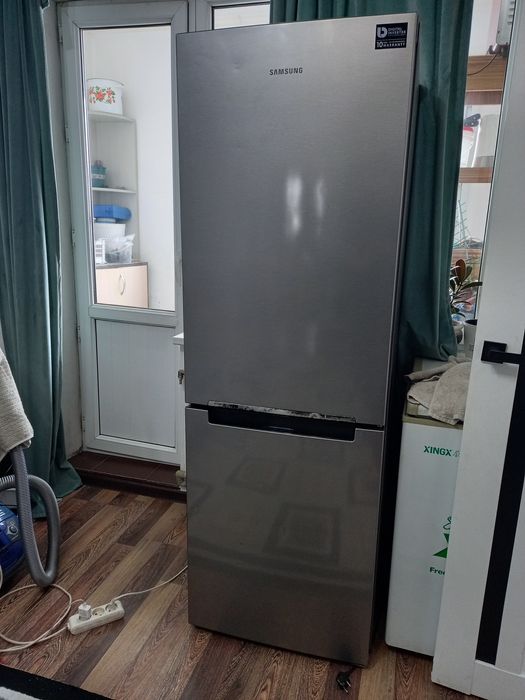 Холодильник,хорошом состоянии