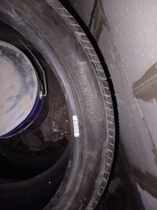 Резина Pirelli 275/35 ZR 20