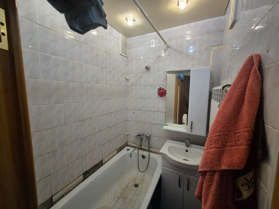 Продается 3х-комн.кв на 6 микрорайоне