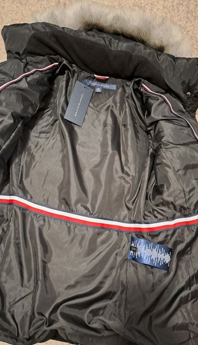 Geacă Tommy Hilfiger mărime XS nouă cu etichetă