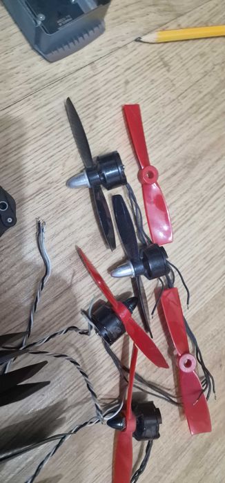 Дрон DJI Mavic 2 Zoom ,Air 2 на Части и Други