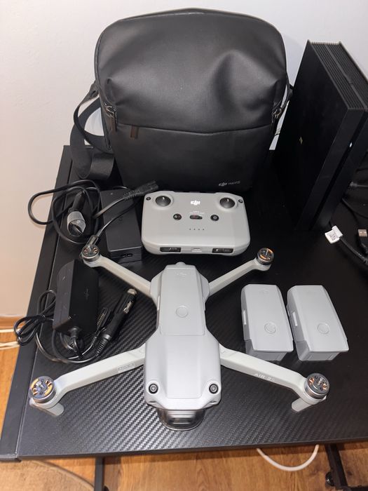 DJI Air 2S Fly More – 3 baterii, stare excelentă, cutie originală