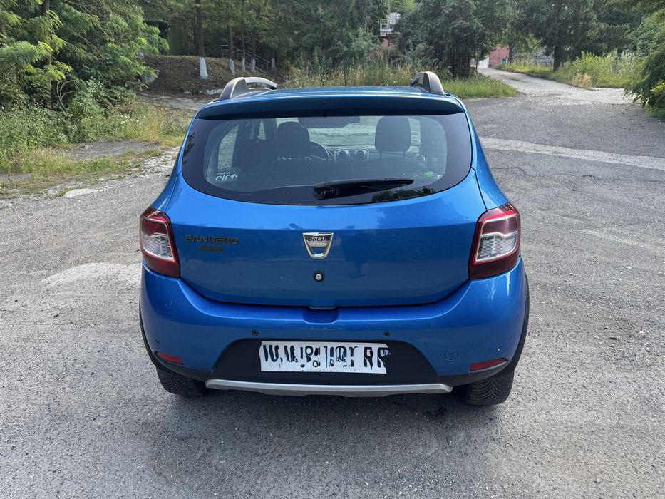 Dacia Sandero Stepway - 1.5dci - 90cp - an fab. 2013