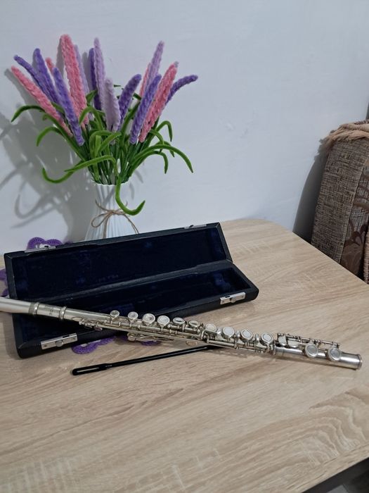 Продается флейта