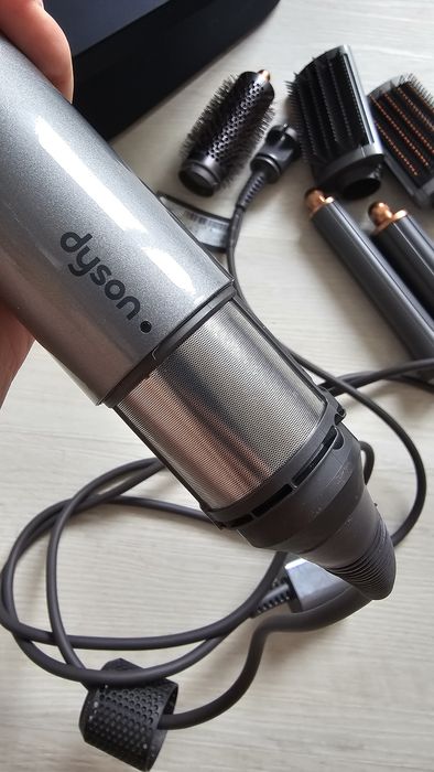Фен стайлер Dyson оригинал Airwrap Multi-styler.В отличном