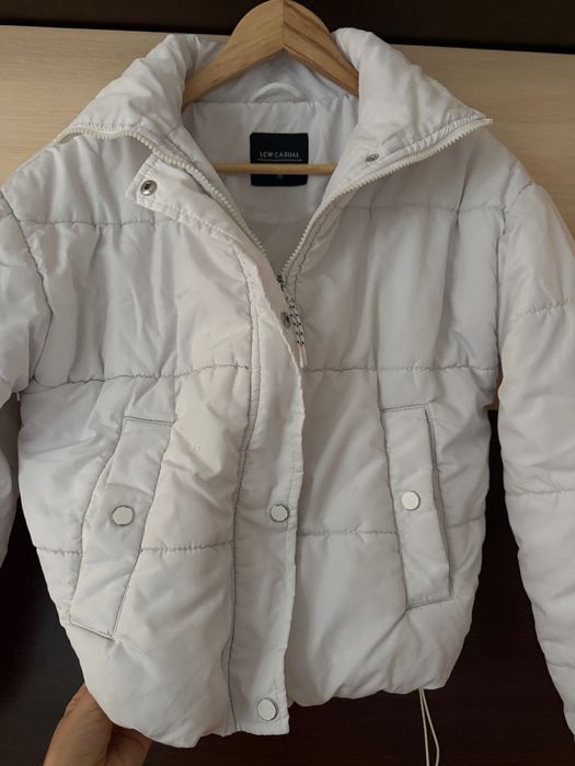 Зимно яке LC WAIKIKI