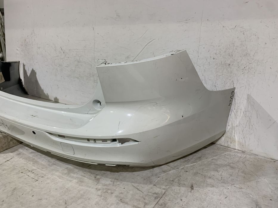 Bara spate Volvo V60, 2018, 2019, 2020, 2021, 2022, 2023.