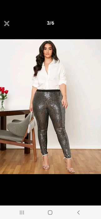 Pantaloni negri cu paiete XL/46