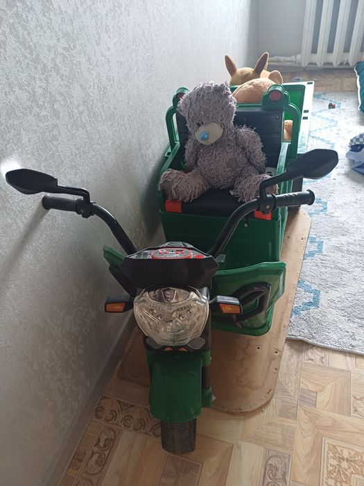 Муравейник машина с прицепом