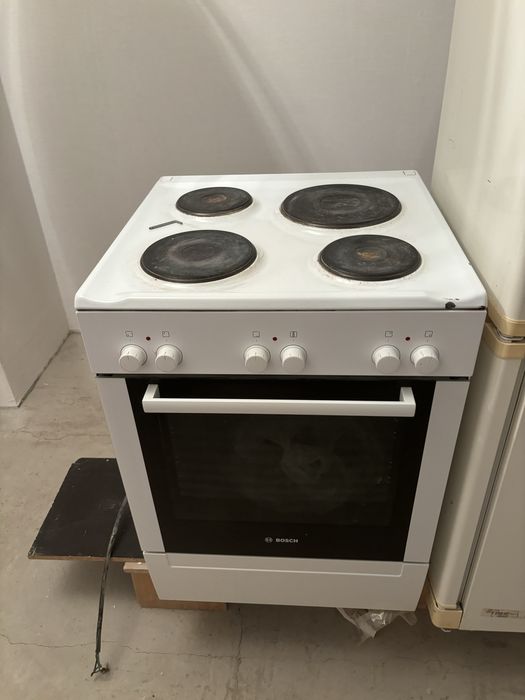 Продается электрическая плита
