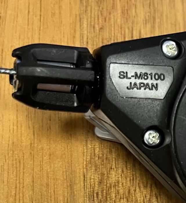 SHIMANO SL-M6100 DEORE 12S Дясна команда