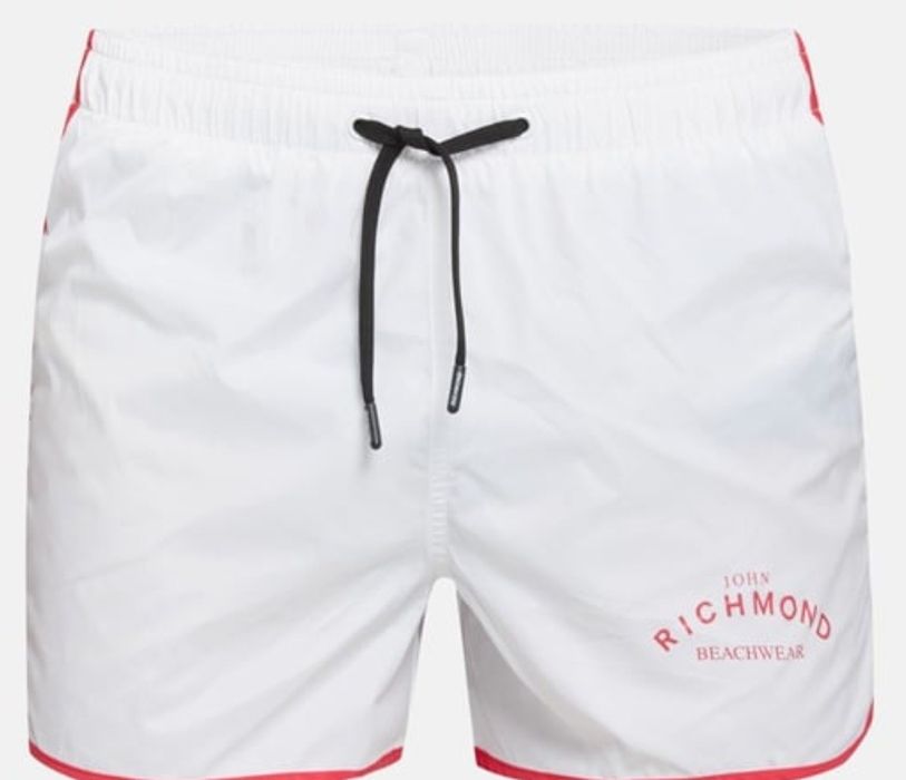 Tricouri, pantaloni scurti si lungi John Richmond