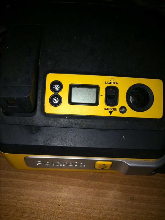 Polaroid Оne 600 - фотоапарат за моментни снимки