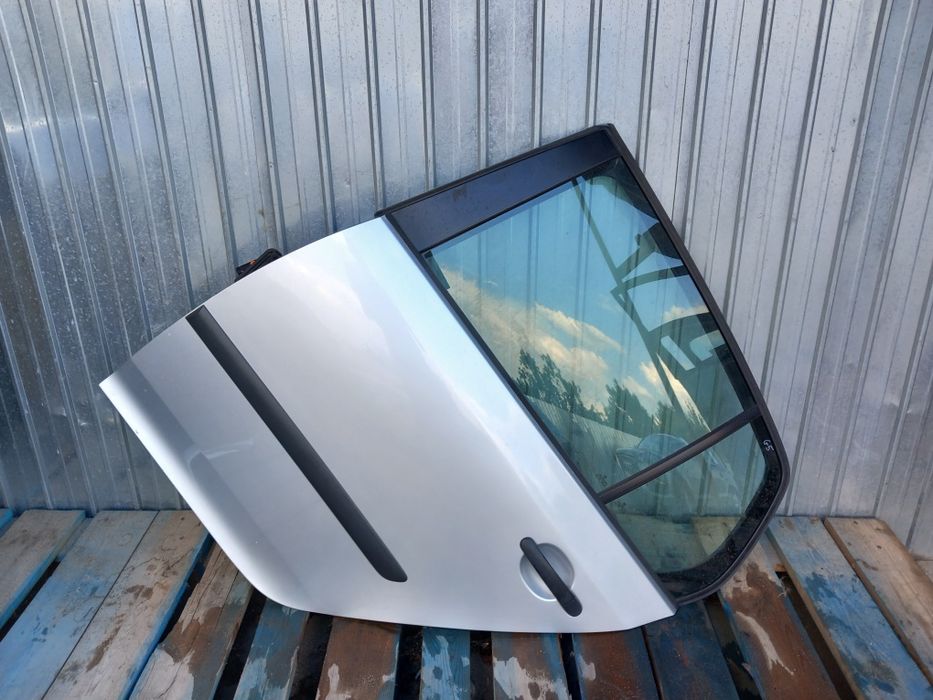 Usa stanga spate vw Golf 5 2006