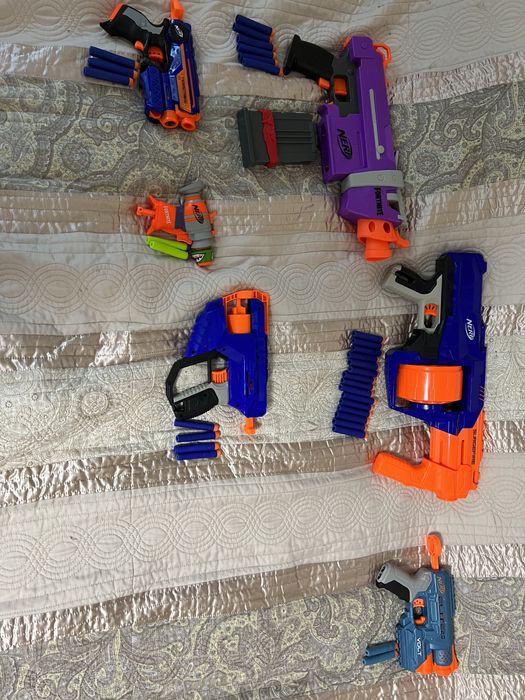 Пистолети Nerf i Fortnite