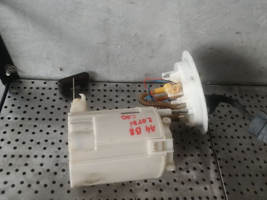 pompa combustibil rezervor 2.0 tdi cag audi a5 8t a4 b8 0580205001
